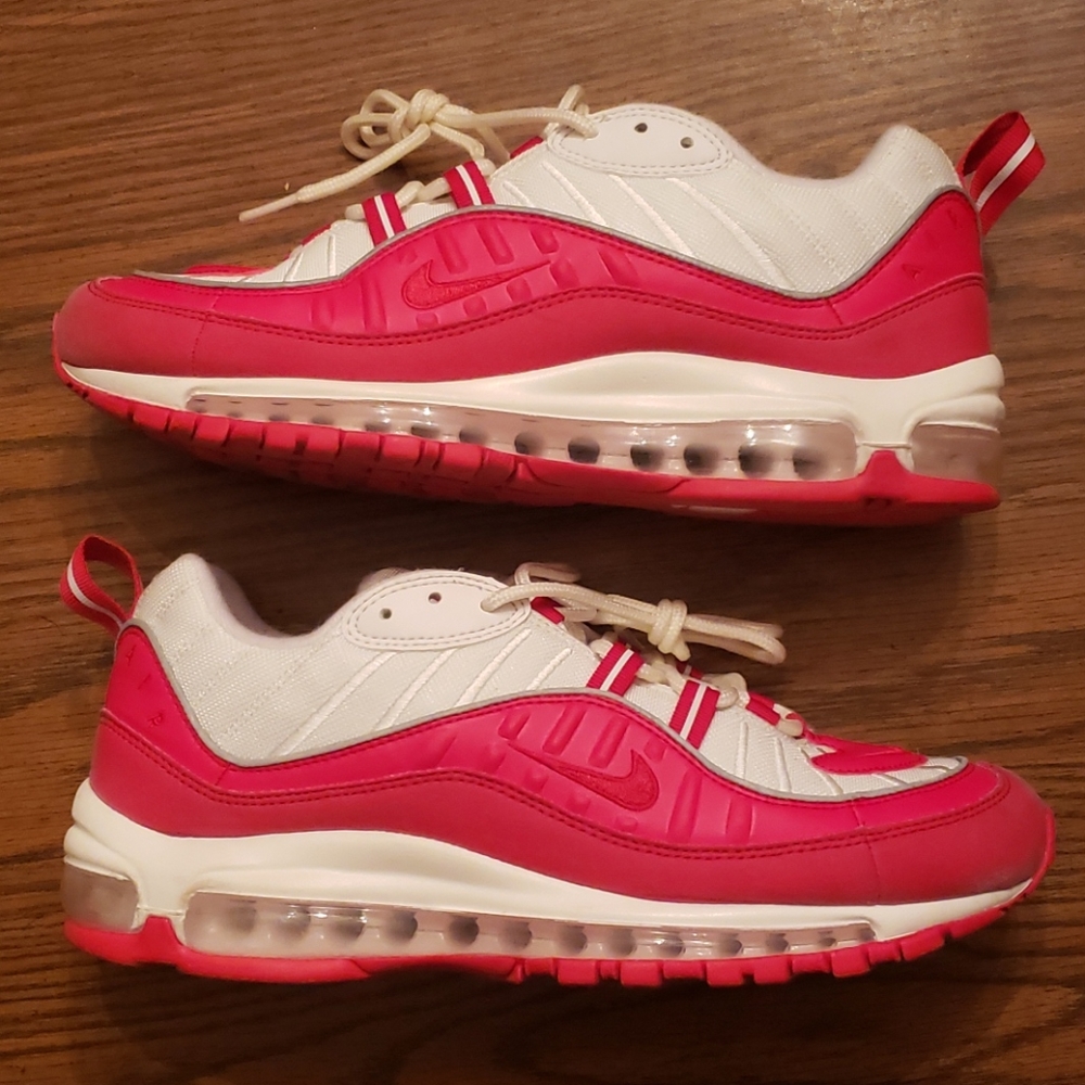 Nike Air Max 98 "University Red" Size 9.5